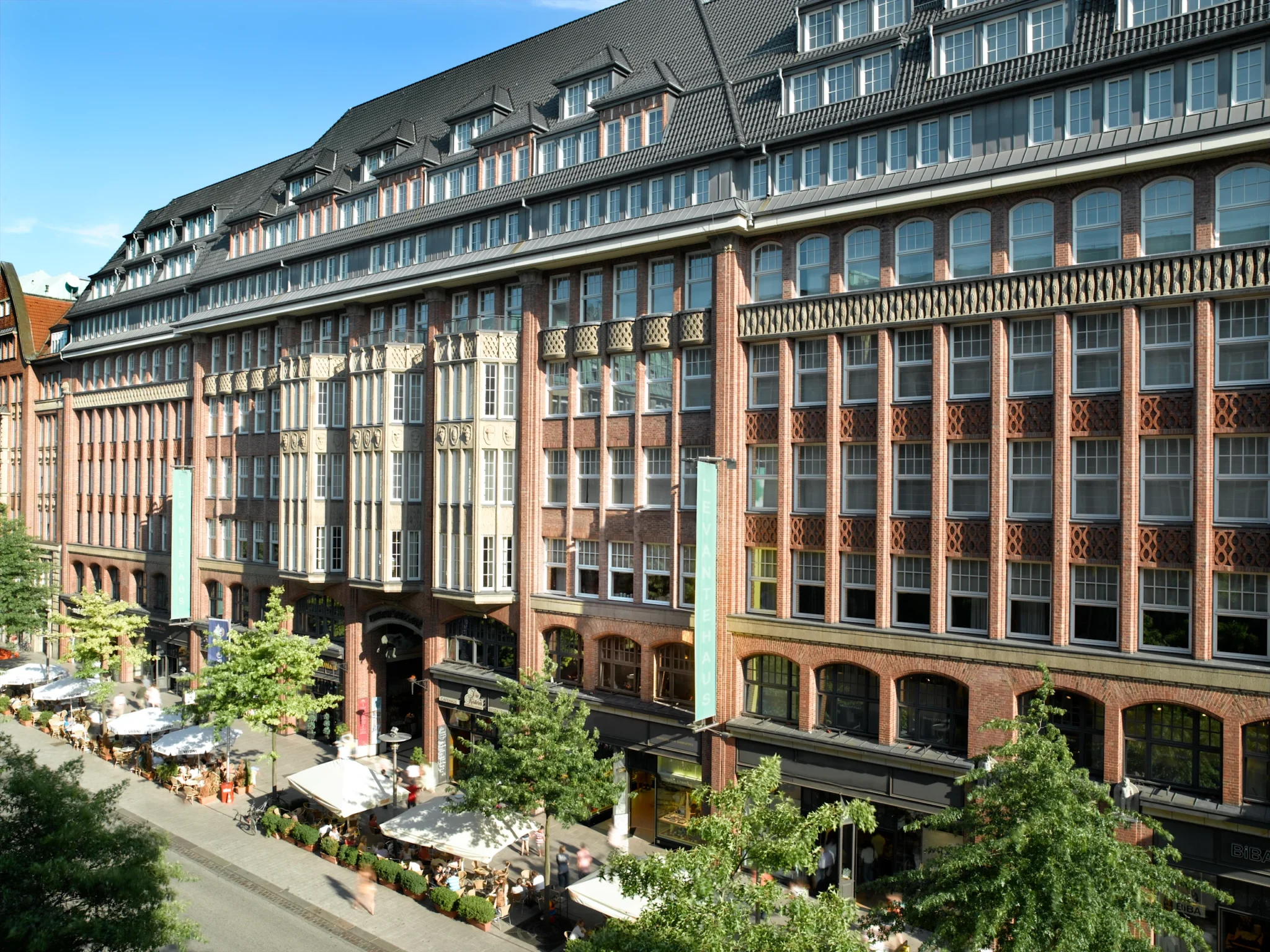 Luxuriöse Hochzeitslocation Conrad Hotel Hamburg mit urbanem Design