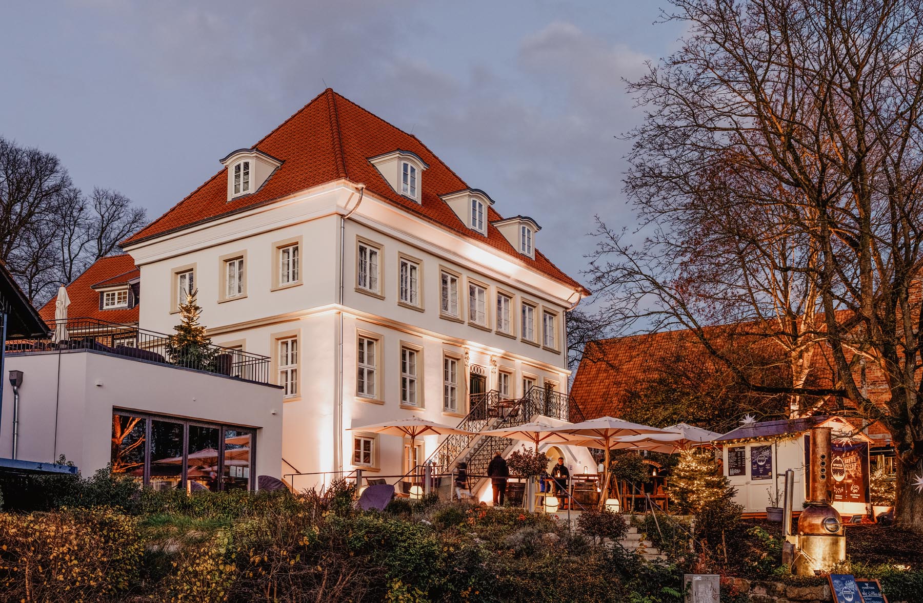 Wyndberg Hotel Außenansicht auf elegantes Hotel