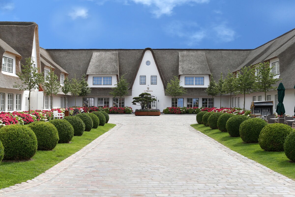 Eingang des Severin*s Sylt Hochzeitslocation auf Sylt